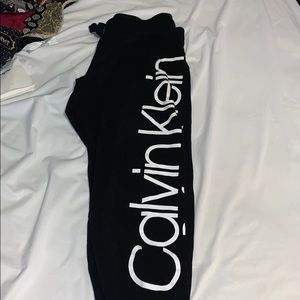 Women’s joggers